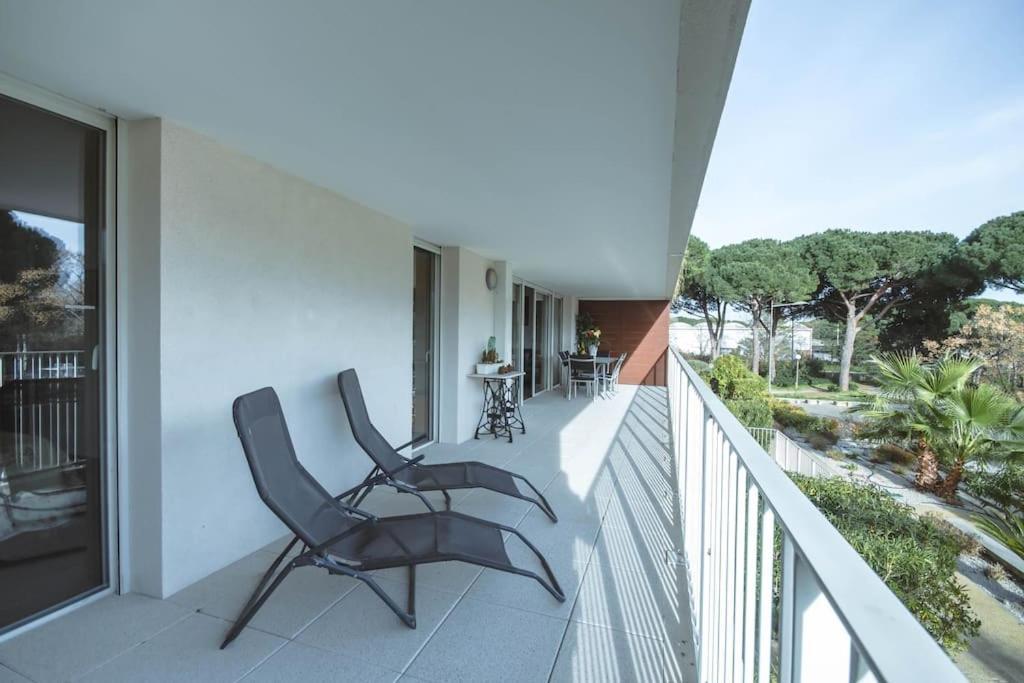 Chez Martin - Spacieux Appartement Climatise Proche De La Plage Ла Гранде-Моте Екстериор снимка