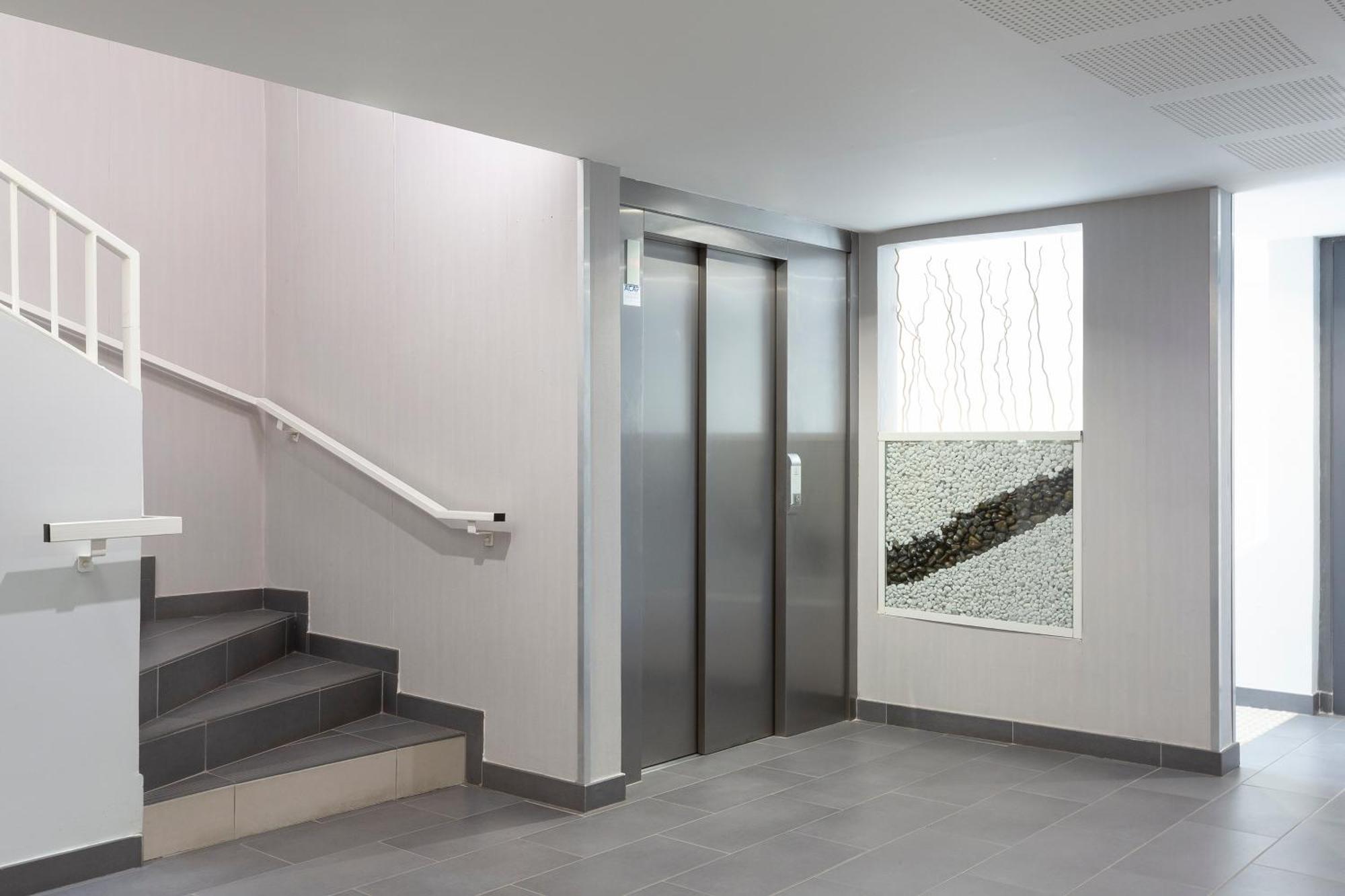 Chez Martin - Spacieux Appartement Climatise Proche De La Plage Ла Гранде-Моте Екстериор снимка